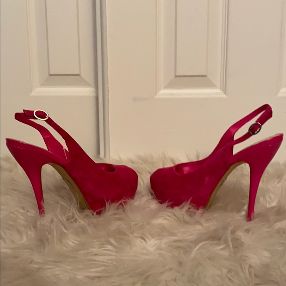 Woman’s Shoes